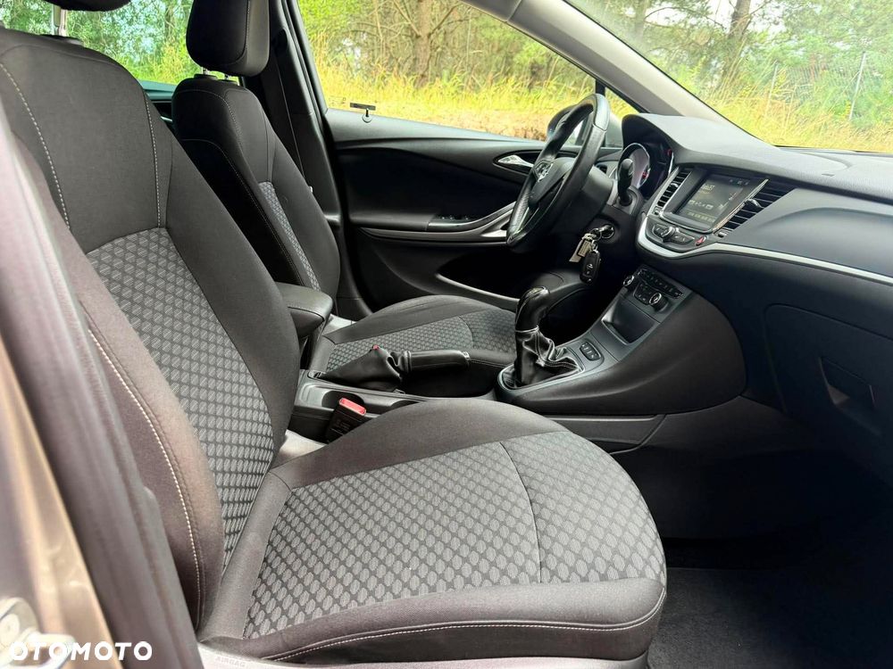 Opel Astra 1.4 Turbo Dynamic - 26