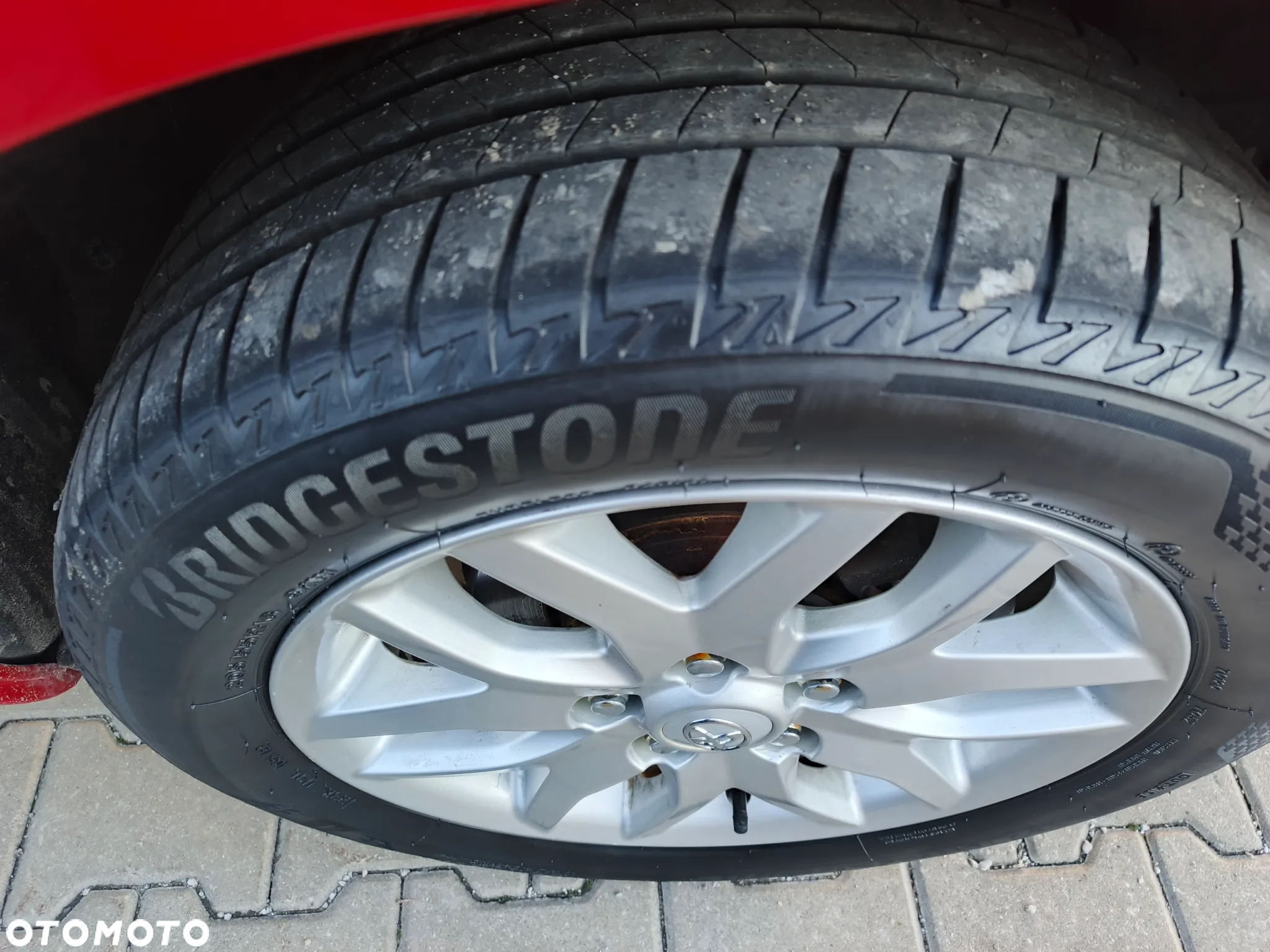 Toyota Auris 1.33 VVT-i - 23