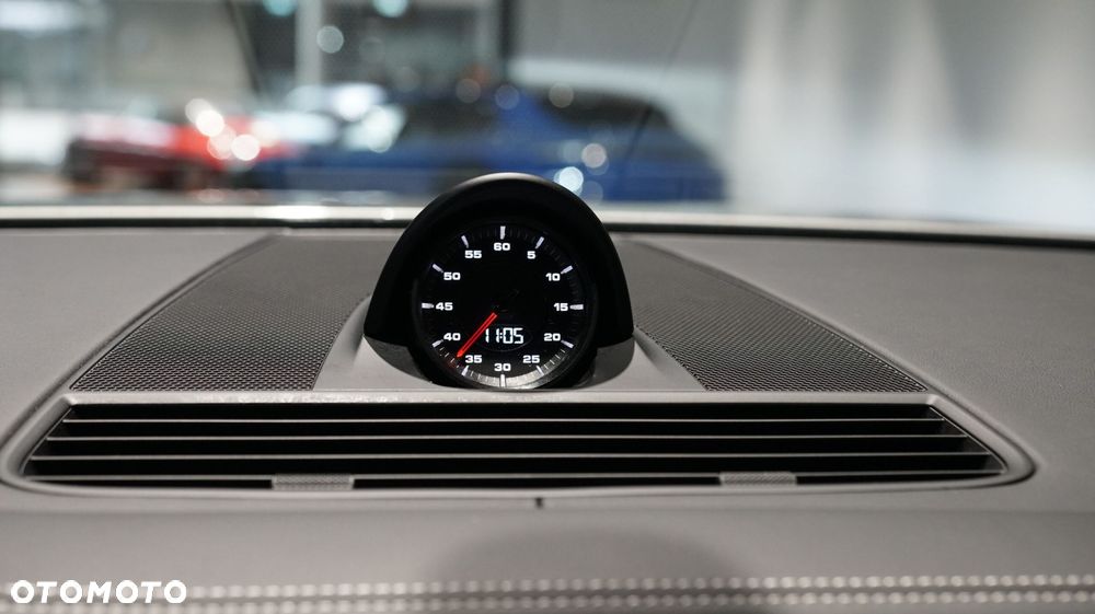 Porsche Panamera GTS Sport Turismo - 33