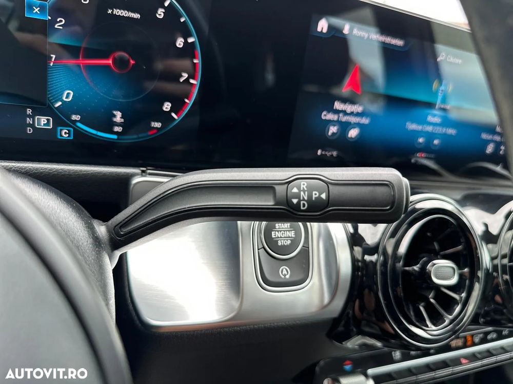 Mercedes-Benz GLB 200 7G-DCT - 13