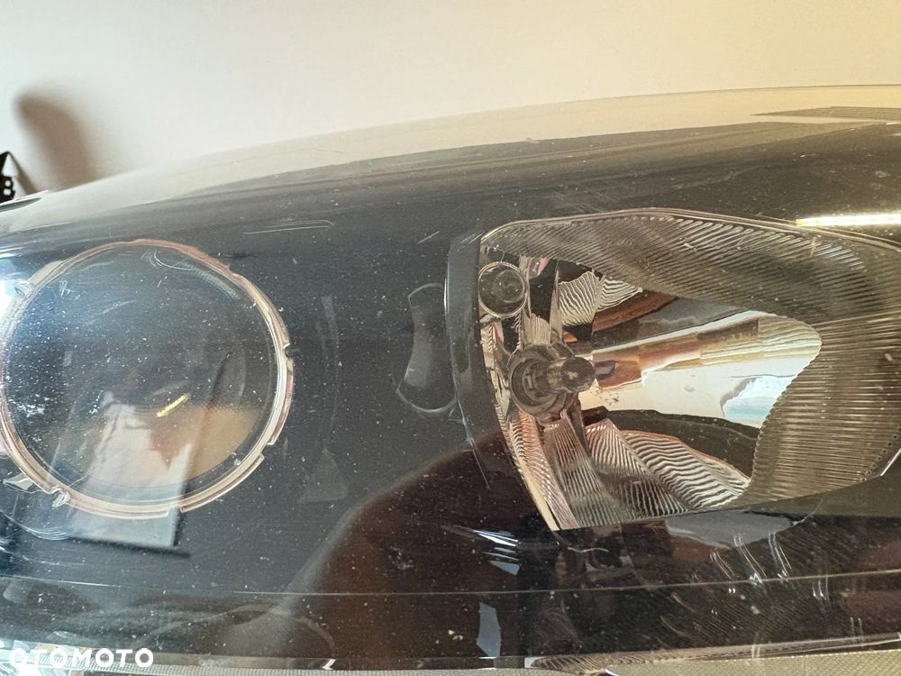 LAMPA PRZÓD PRAWA LIFT EU USZKODZONE MOCOWANIE 260103761R Renault Megane III - 5