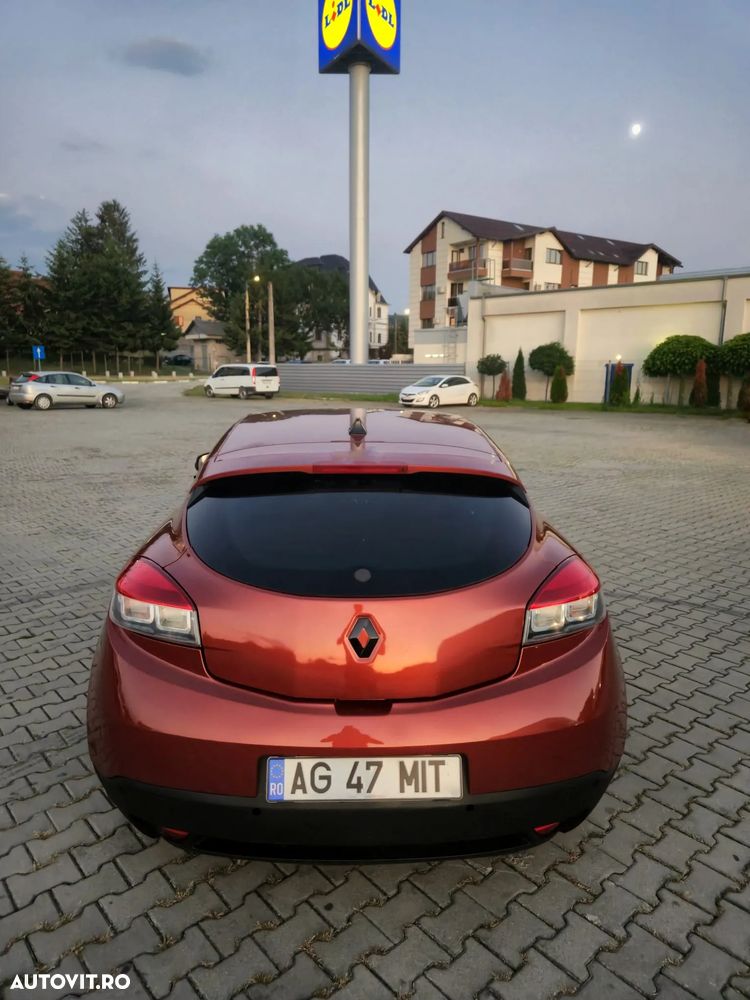 Renault Megane III 1.6 16V Color Edition - 2