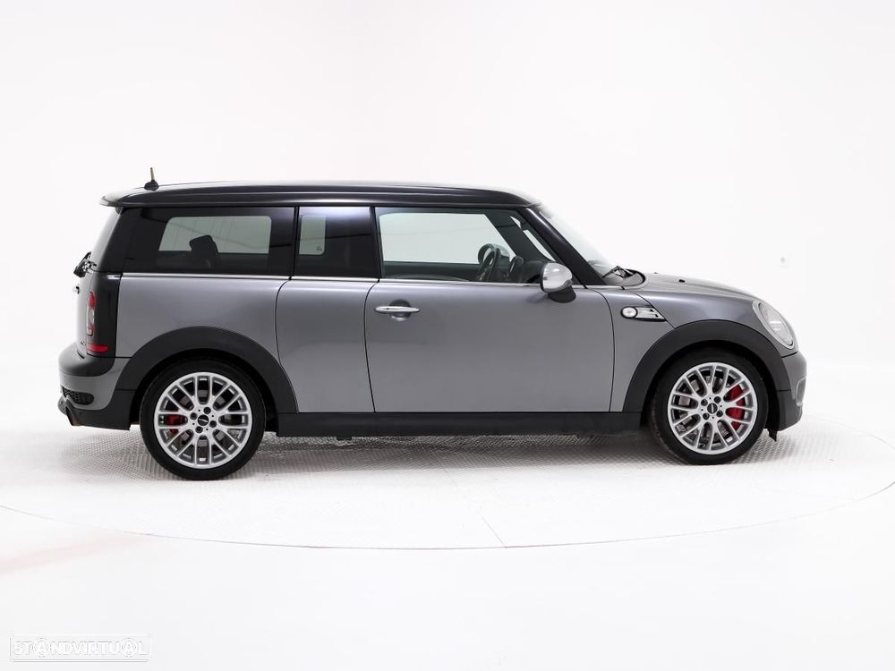 MINI Clubman John Cooper Works - 2