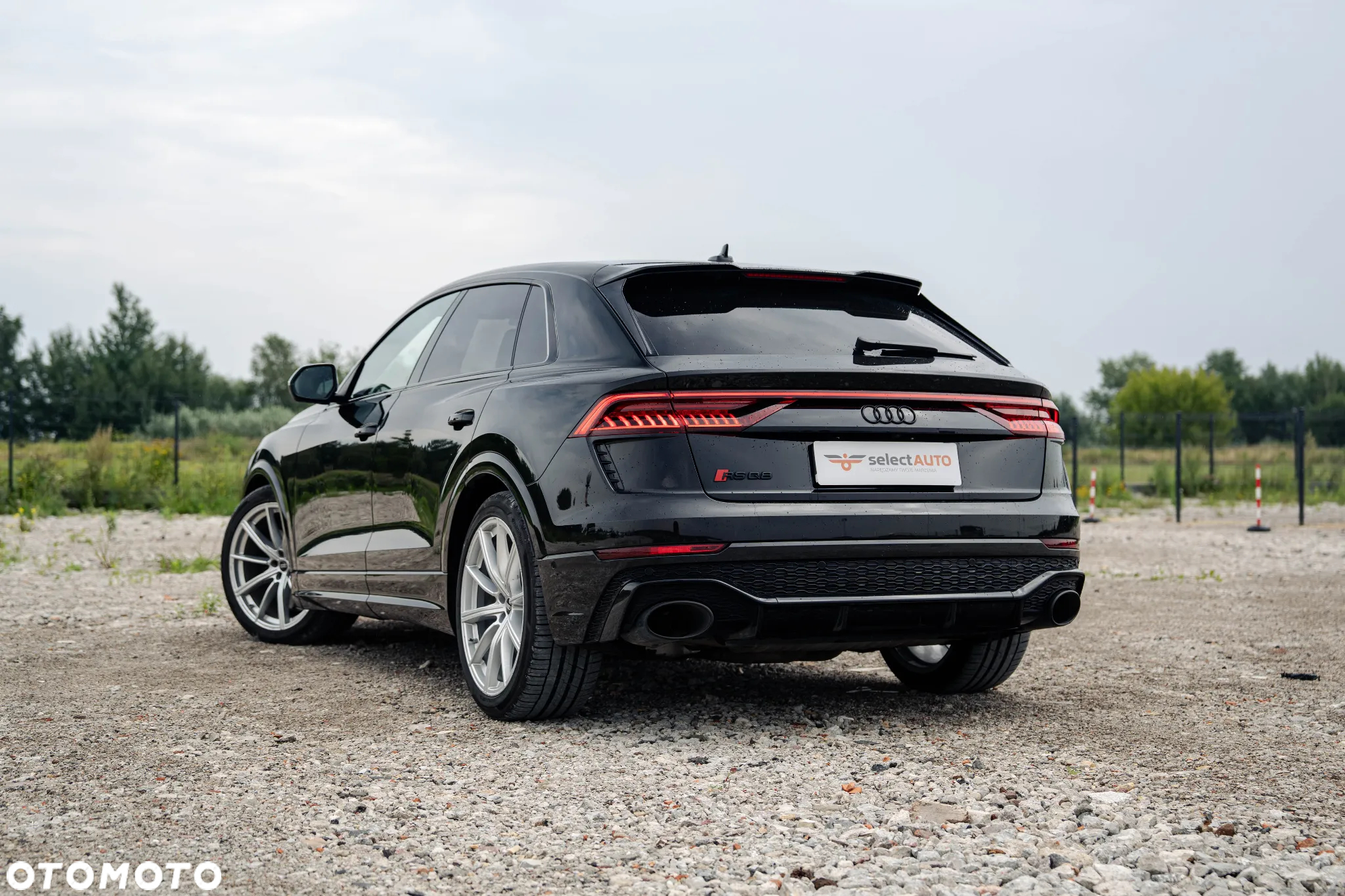 Audi RS Q8 - 4