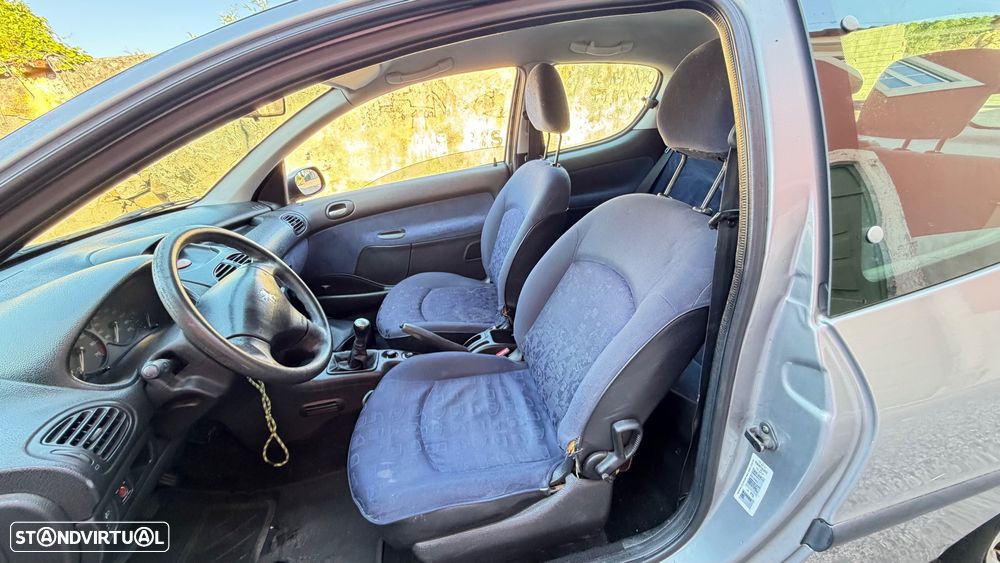 Peugeot 206 1.1 XR - 4