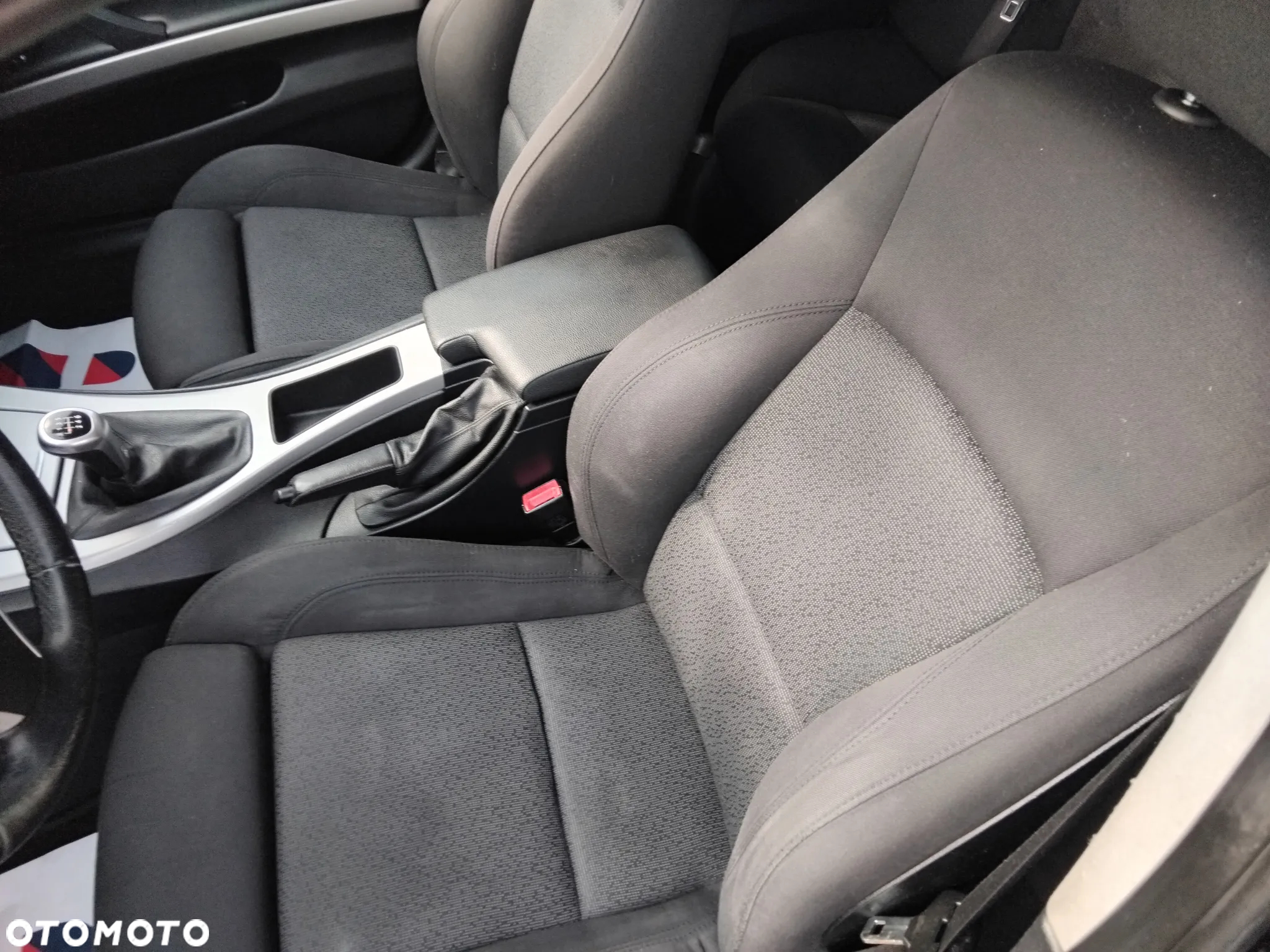 BMW Seria 3 318d - 8