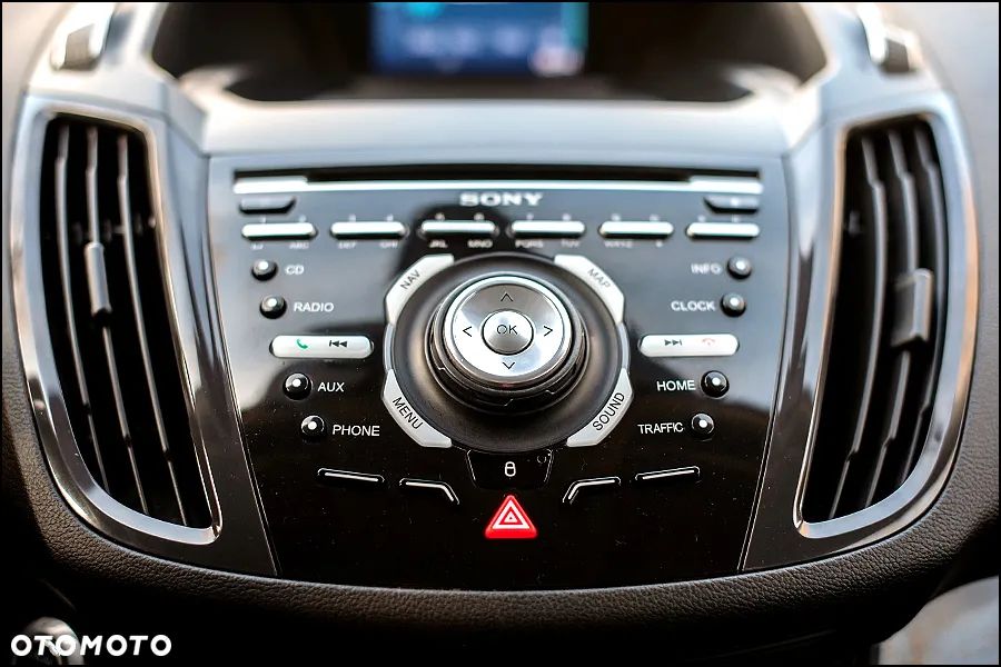 Ford Kuga - 25