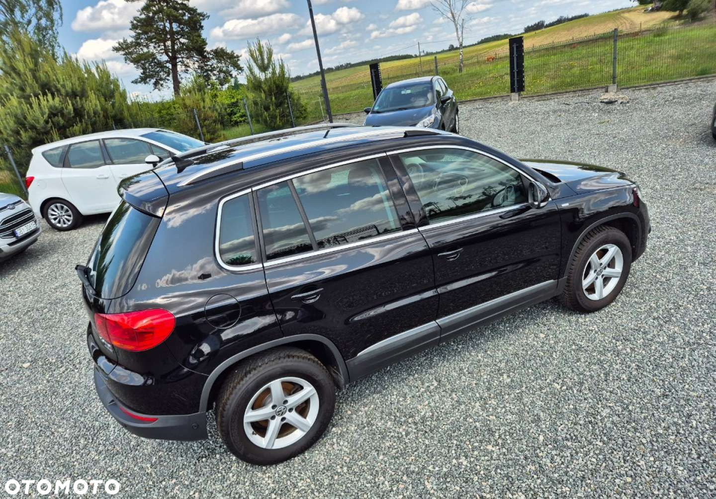 Volkswagen Tiguan - 37