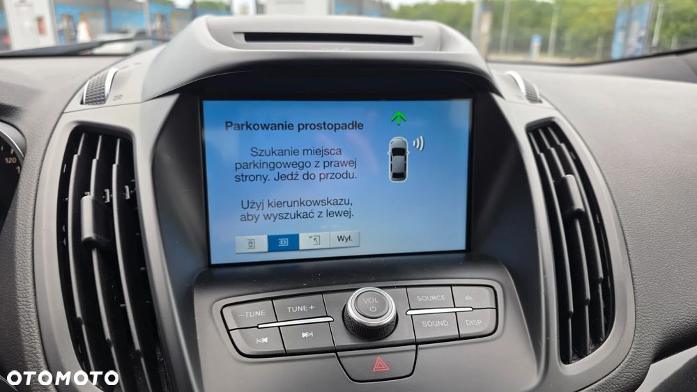 Ford Kuga - 17