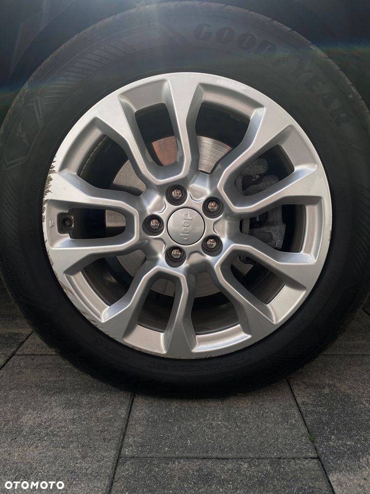 Jeep Compass - 17