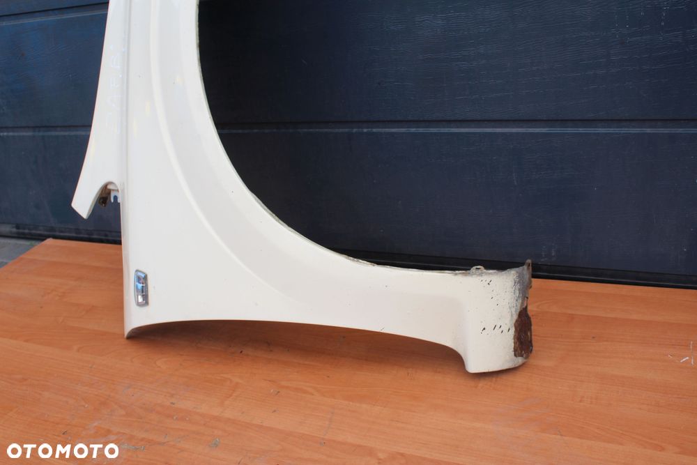 BŁOTNIK PRAWY PRZEDNI OPEL ZAFIRA B Y611 - 8