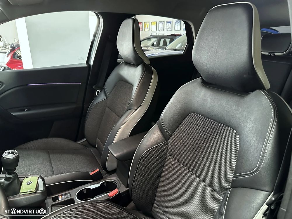 Renault Captur 1.0 TCe Techno - 35