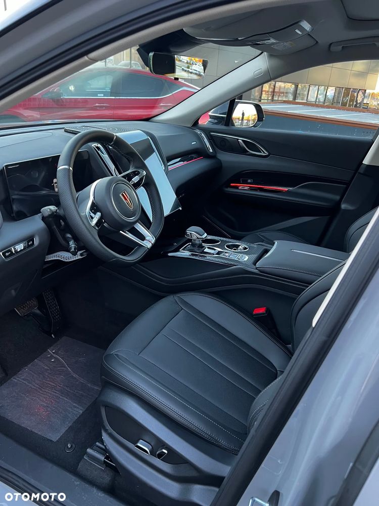 Hongqi HS3 1.5T FWD - 9