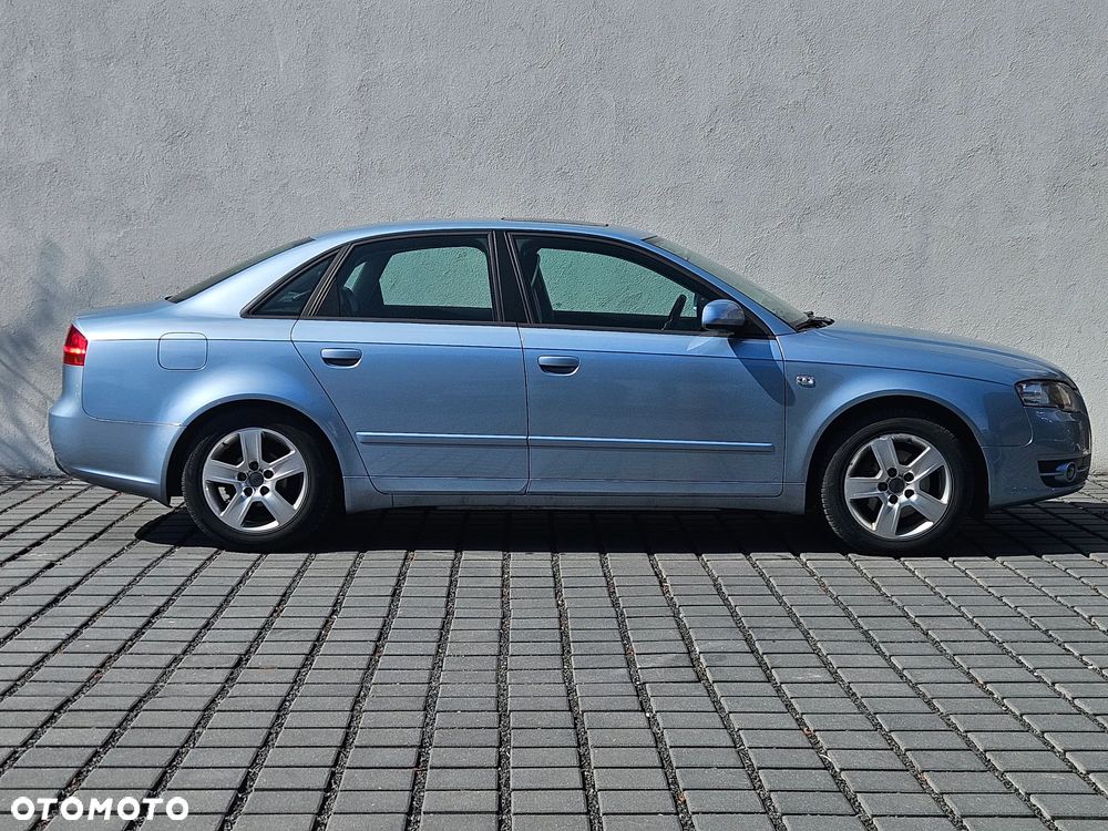 Audi A4 Avant - 8