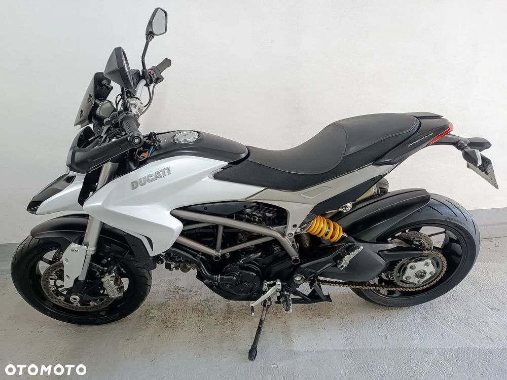 Ducati Hypermotard - 12
