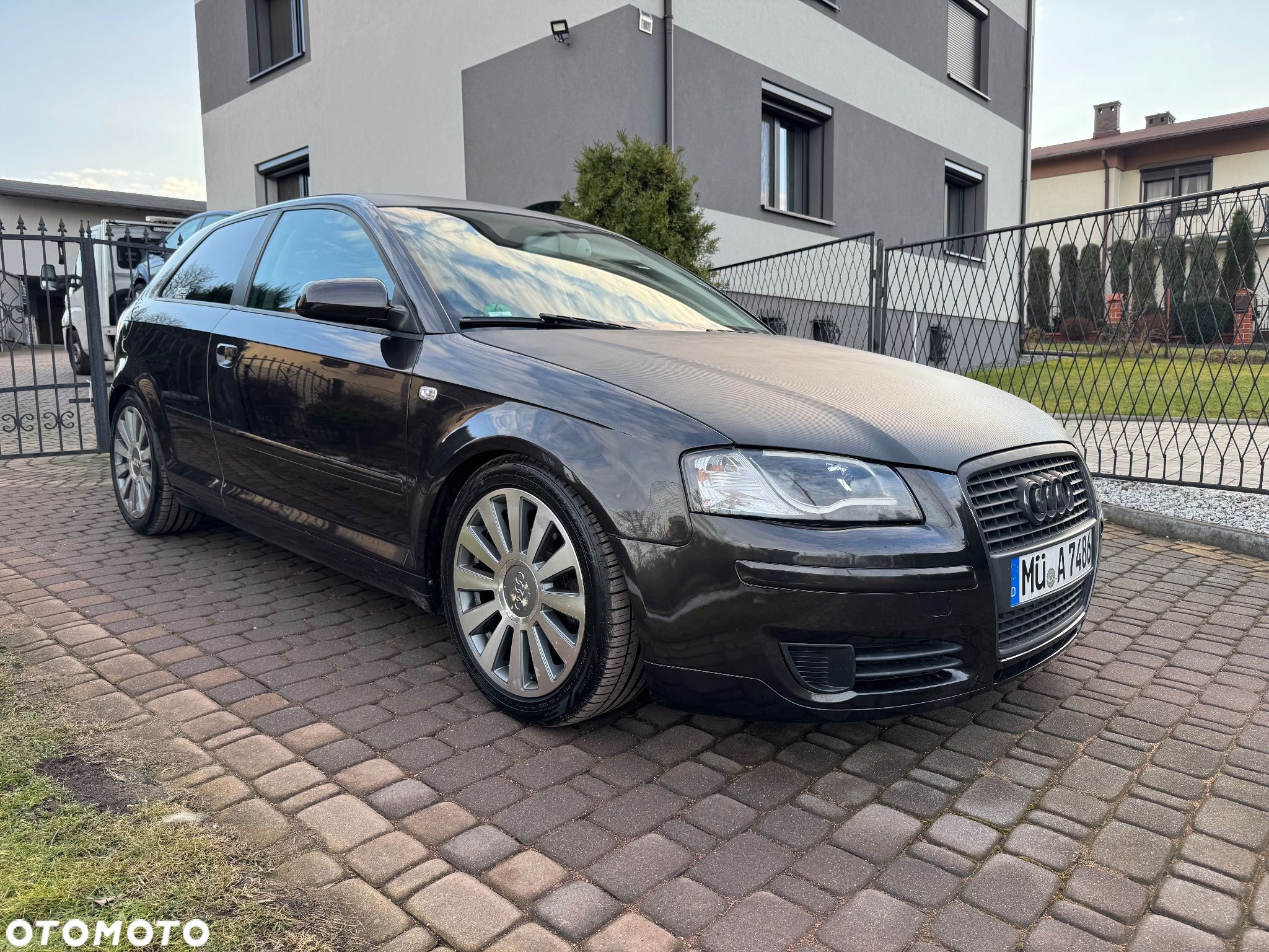 Audi A3 1.6 Ambiente - 1