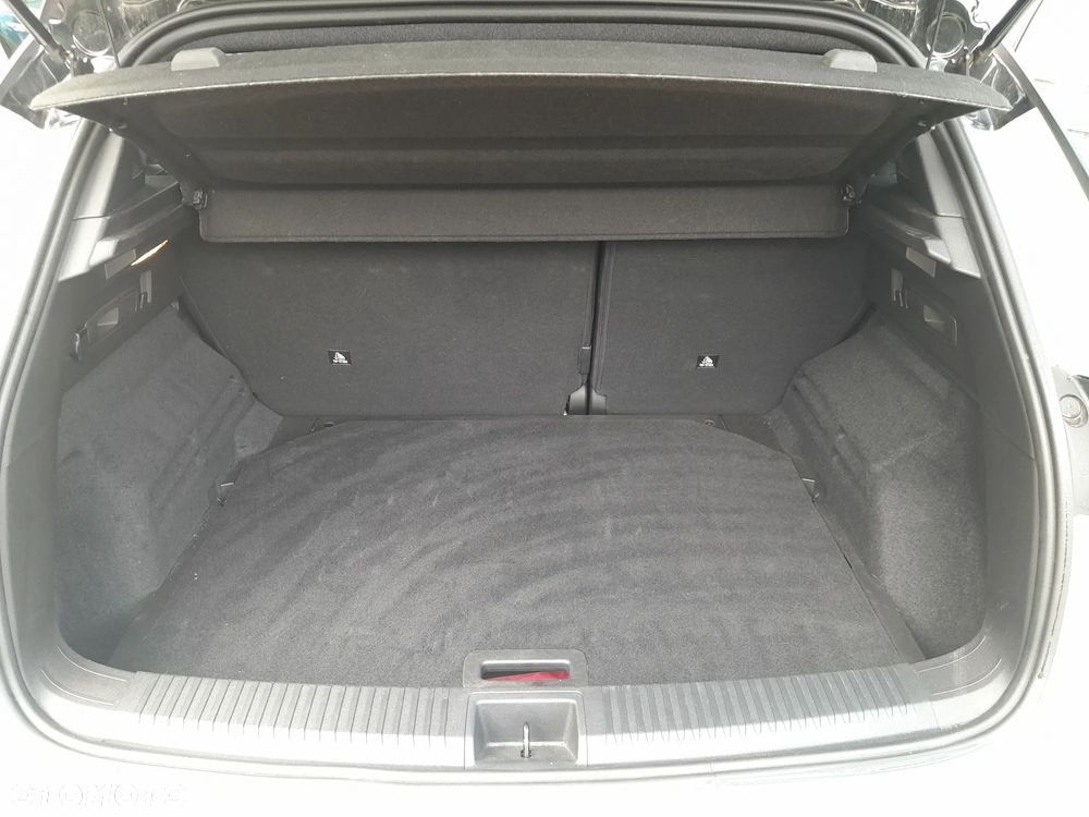 Renault Austral 1.3 TCe mHEV Techno esprit Alpine - 17
