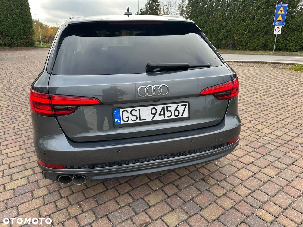 Audi A4 Avant - 11