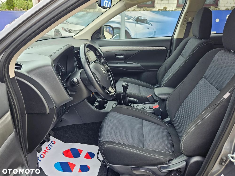 Mitsubishi Outlander 2.0 2WD Diamant - 20