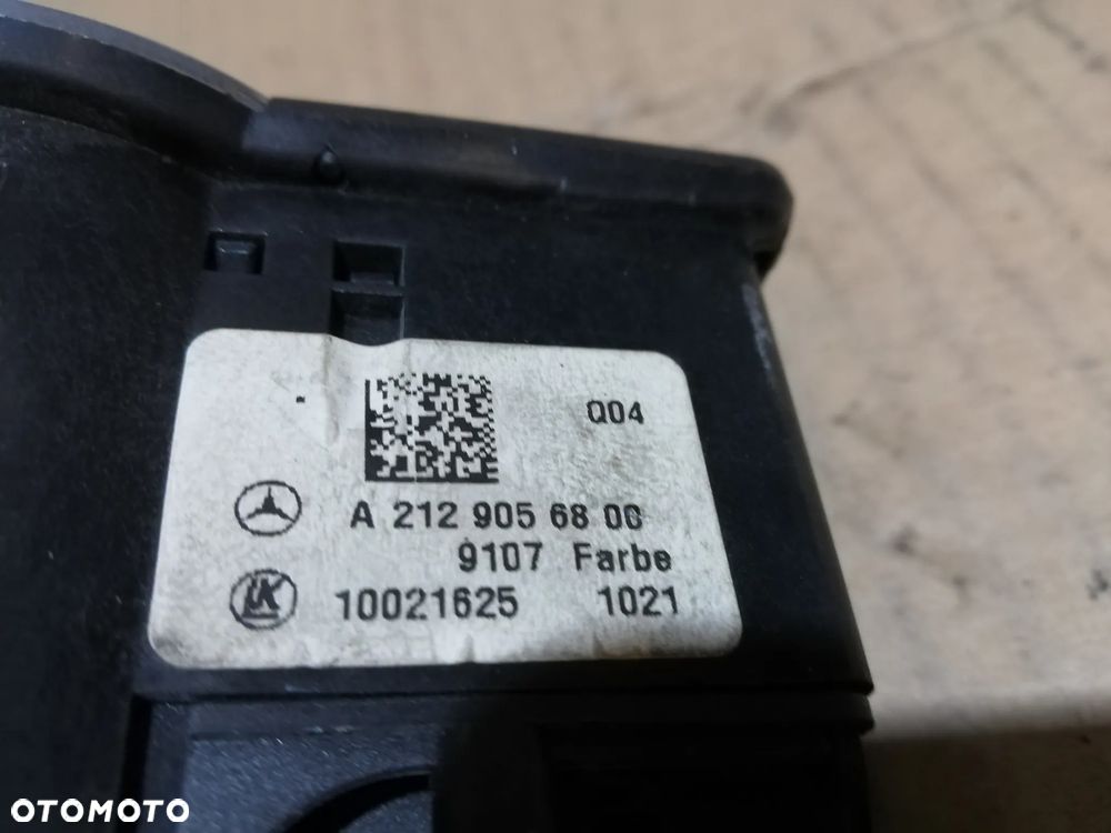 MERCEDES W212 PRZEŁĄCZNIK ŚWIATEŁ A2129056800 - 3