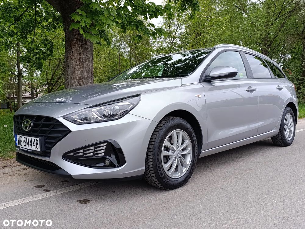Hyundai i30 1.5 DPI Classic + - 37