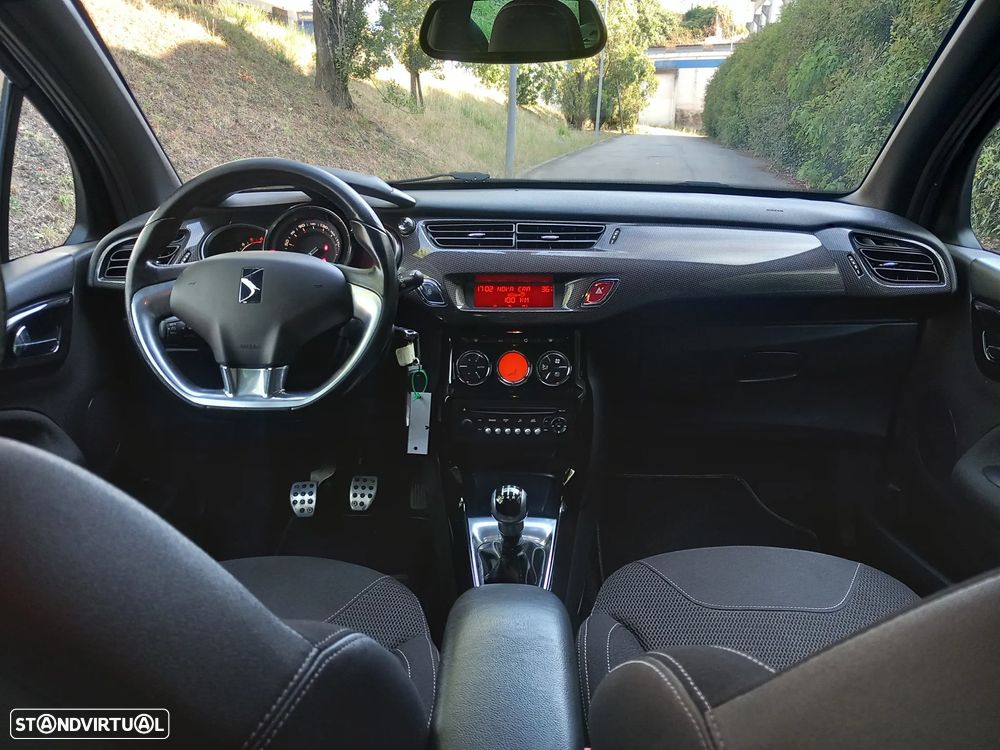 Citroën DS3 1.6 e-HDi So Chic 95g - 6