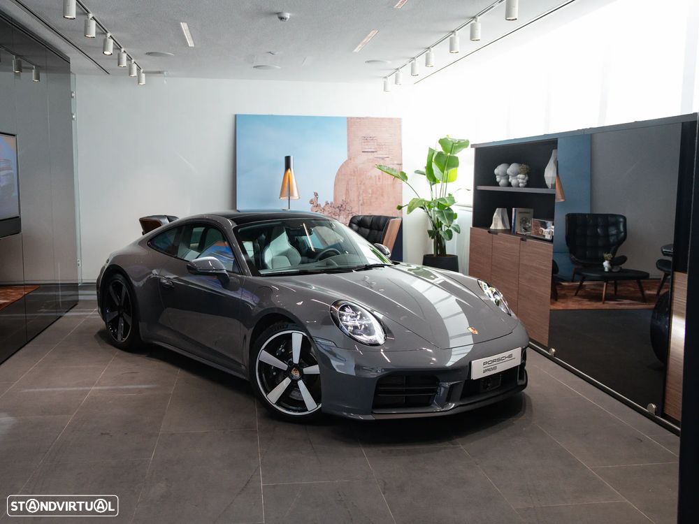 Porsche 911 (992) Carrera S - 5