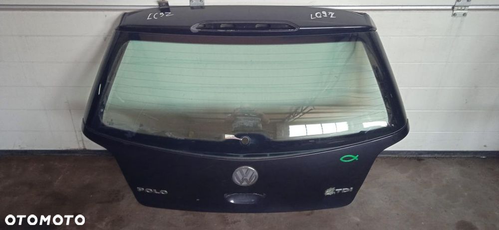 Klapa bagażnika VW polo 9n kod lak LV9Z - 1