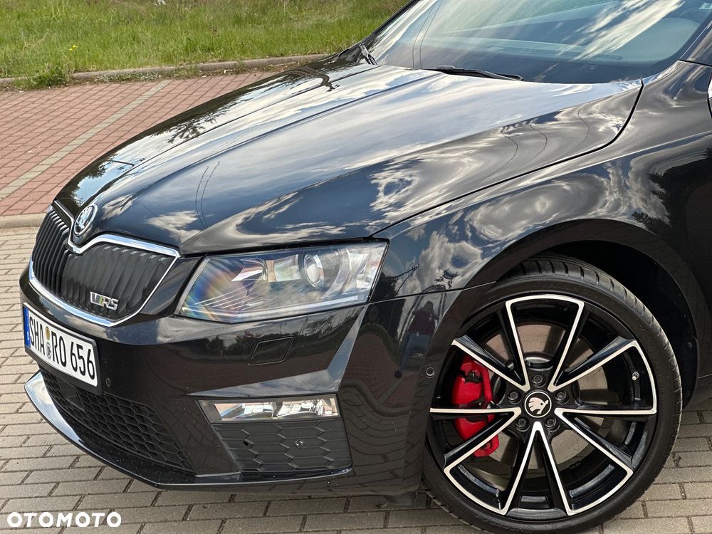 Skoda Octavia 2.0 TDI DSG RS - 5