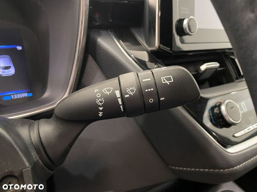 Toyota Corolla - 21