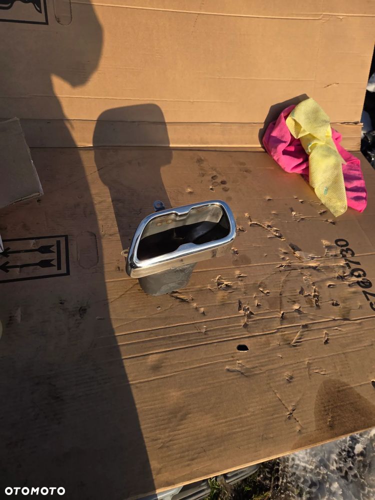 Lewa Końcówka Wydechu Citroën C5 II X7 Kombi 7452ZG 9686046080 lewa Końcówka układu wydechowego - 2