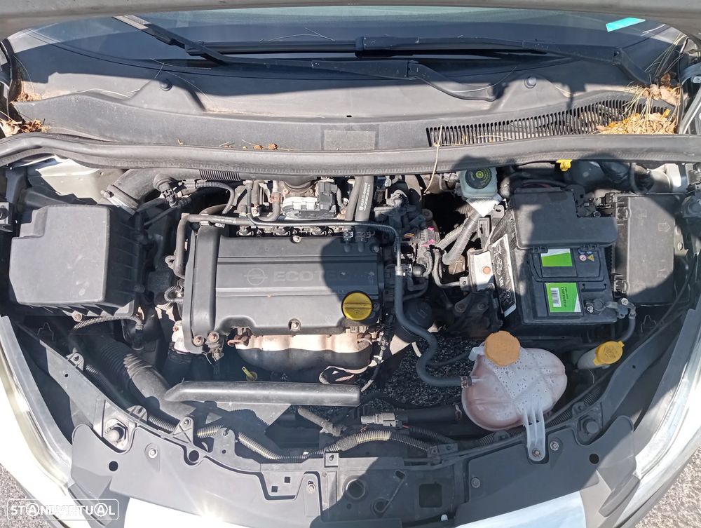 Opel Corsa 1.2 Enjoy - 10