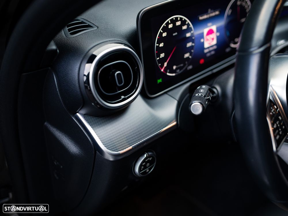 Mercedes-Benz C 300 e - 30