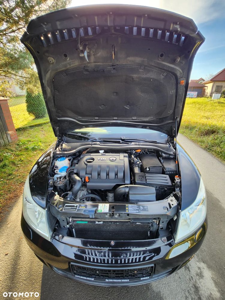 Skoda Octavia Combi 2.0 TDI Laurin & Klement - 30