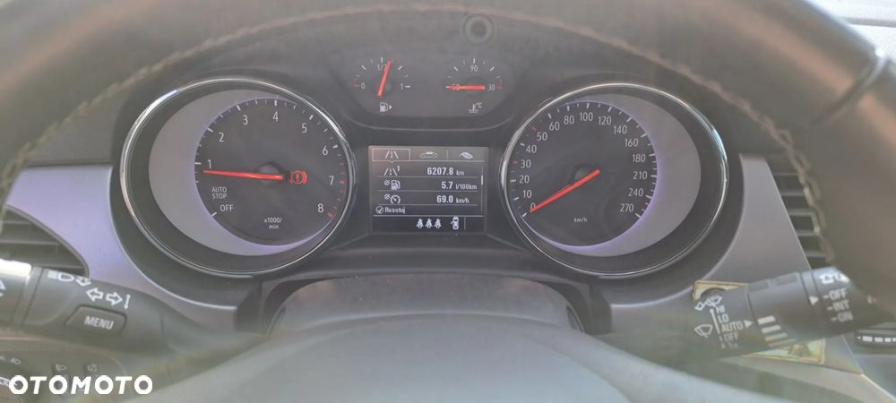 Opel Astra 1.2 T Edition S&S - 8