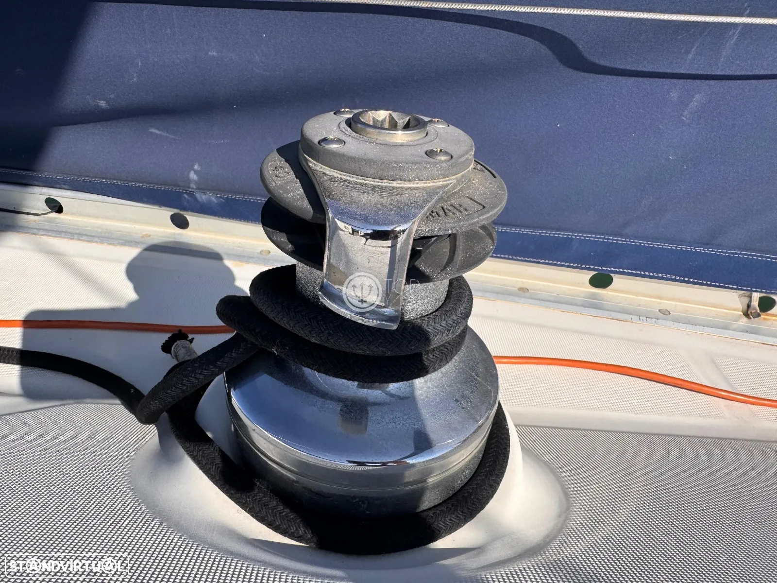 Beneteau Oceanis 320 - 9
