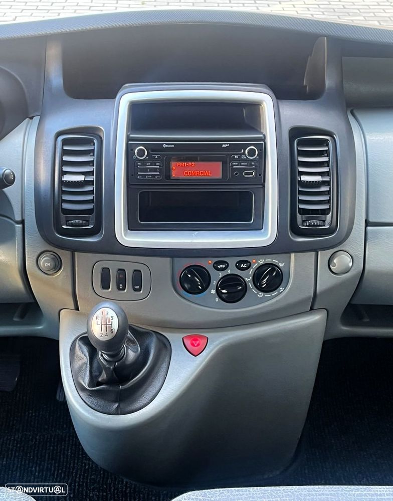 Renault Trafic - 18