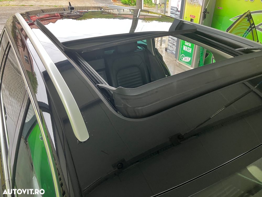 Volkswagen Passat Variant 2.0 BiTDI 4Mot DSG Highline - 25