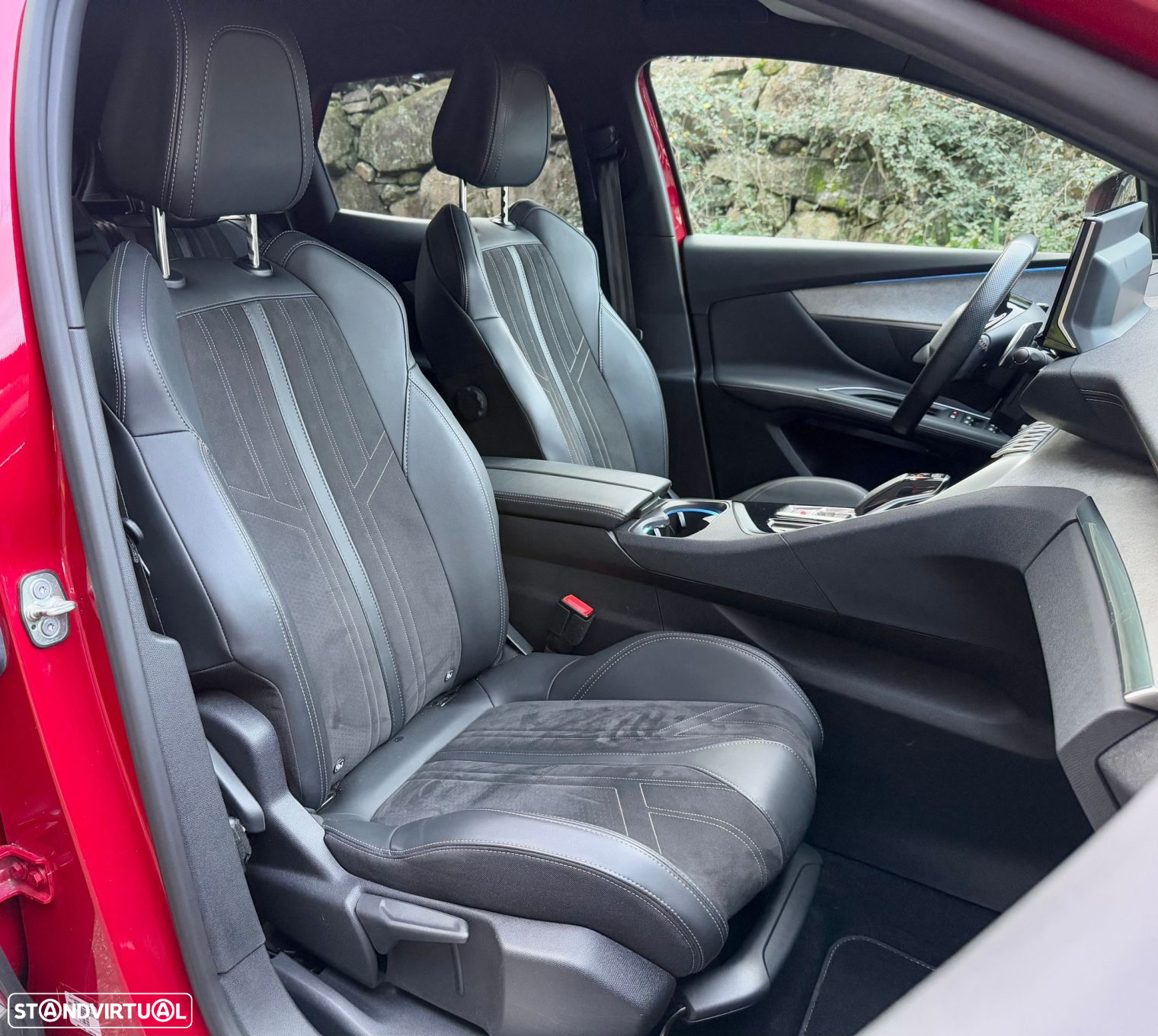 Peugeot 3008 1.5 BlueHDi GT Pack EAT8 - 36
