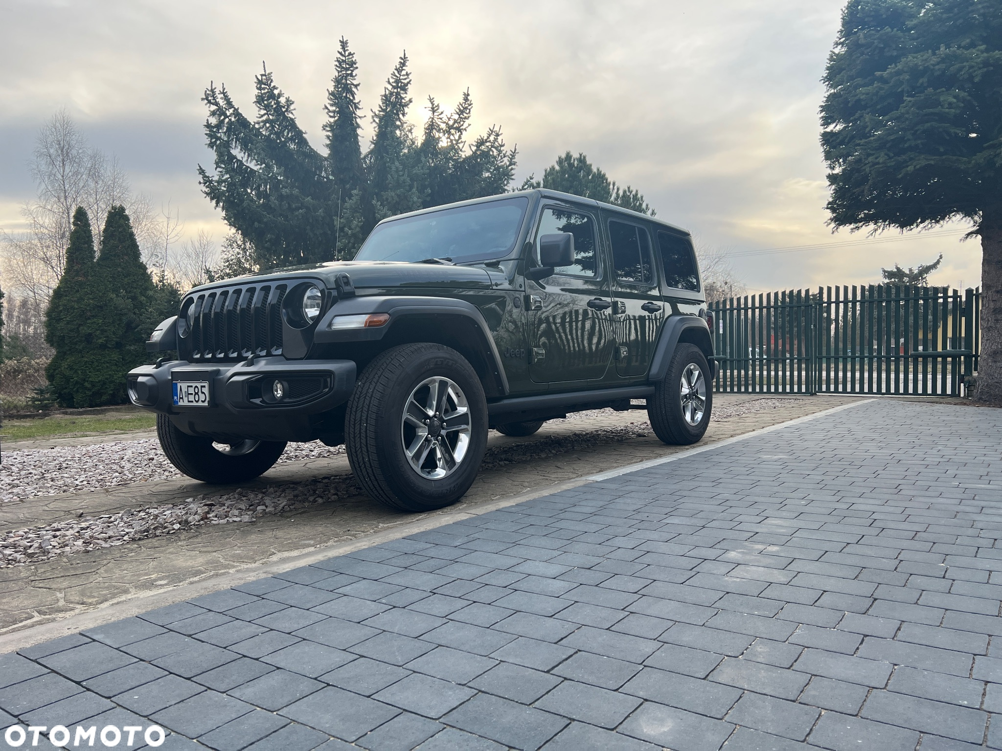 Jeep Wrangler - 8