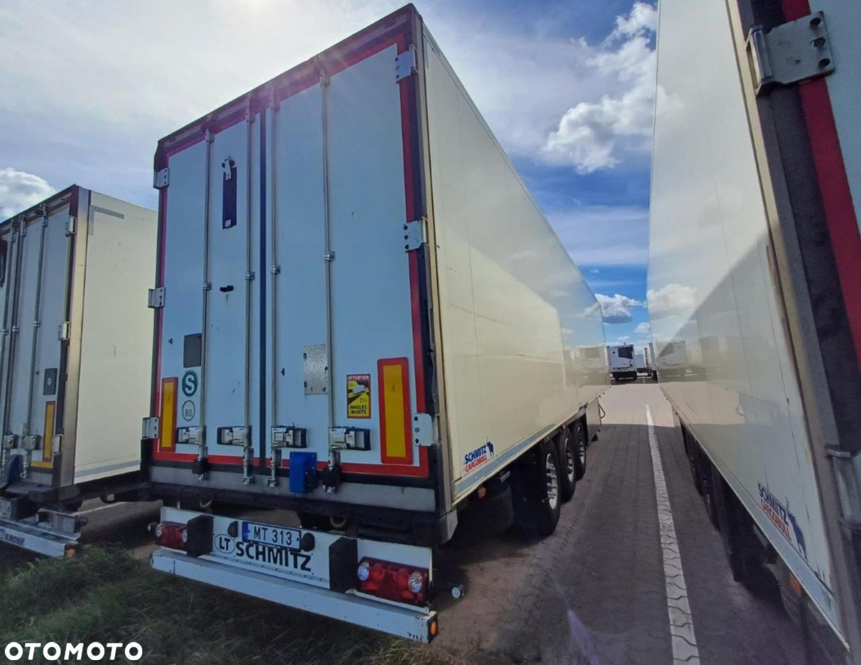 Schmitz Cargobull SKO FP 45 ThermoKing SLXi 300 - 3