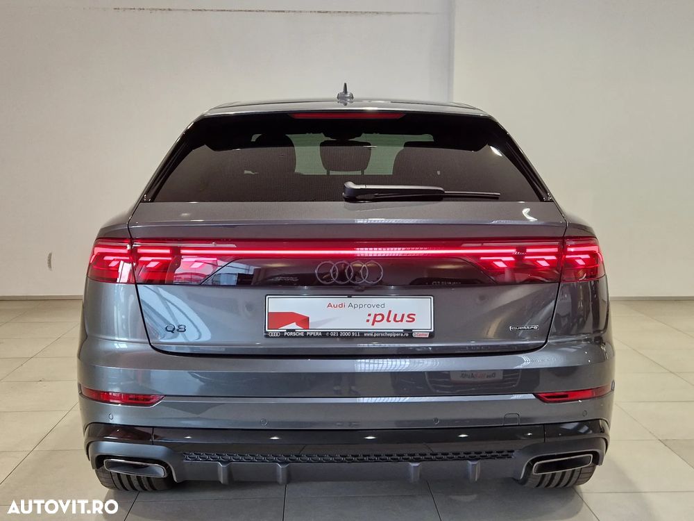 Audi Q8 55 TFSI e quattro Tiptronic PHEV - 8