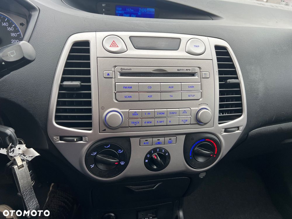 Hyundai i20 1.4 Classic + EU5 - 9