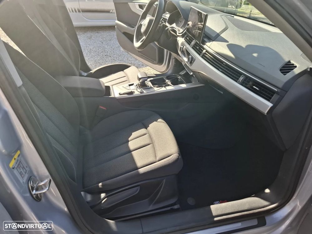 Audi A4 Avant 35 TDI S tronic - 17