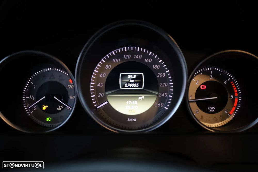 Mercedes-Benz C 220 CDI DPF BlueEFFICIENCY SPORT EDITION - 11