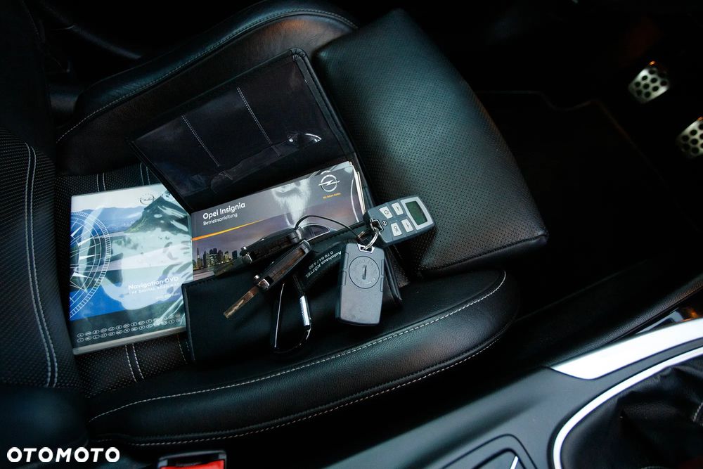 Opel Insignia 2.8 V6 Turbo 4x4 OPC - 25