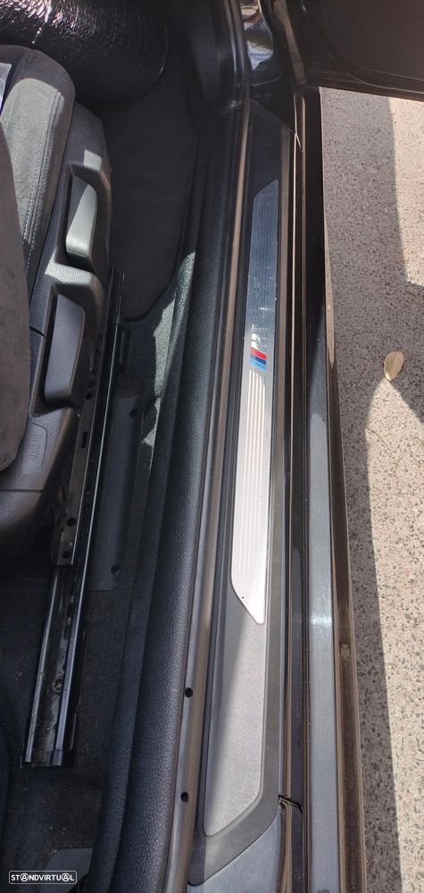 BMW 116 d Pack M Shadow Auto - 21