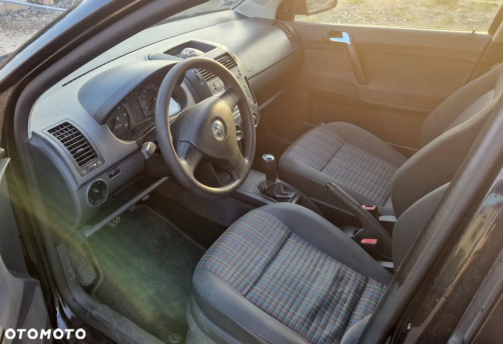Volkswagen Polo 1.4 TDI Comfortline - 5