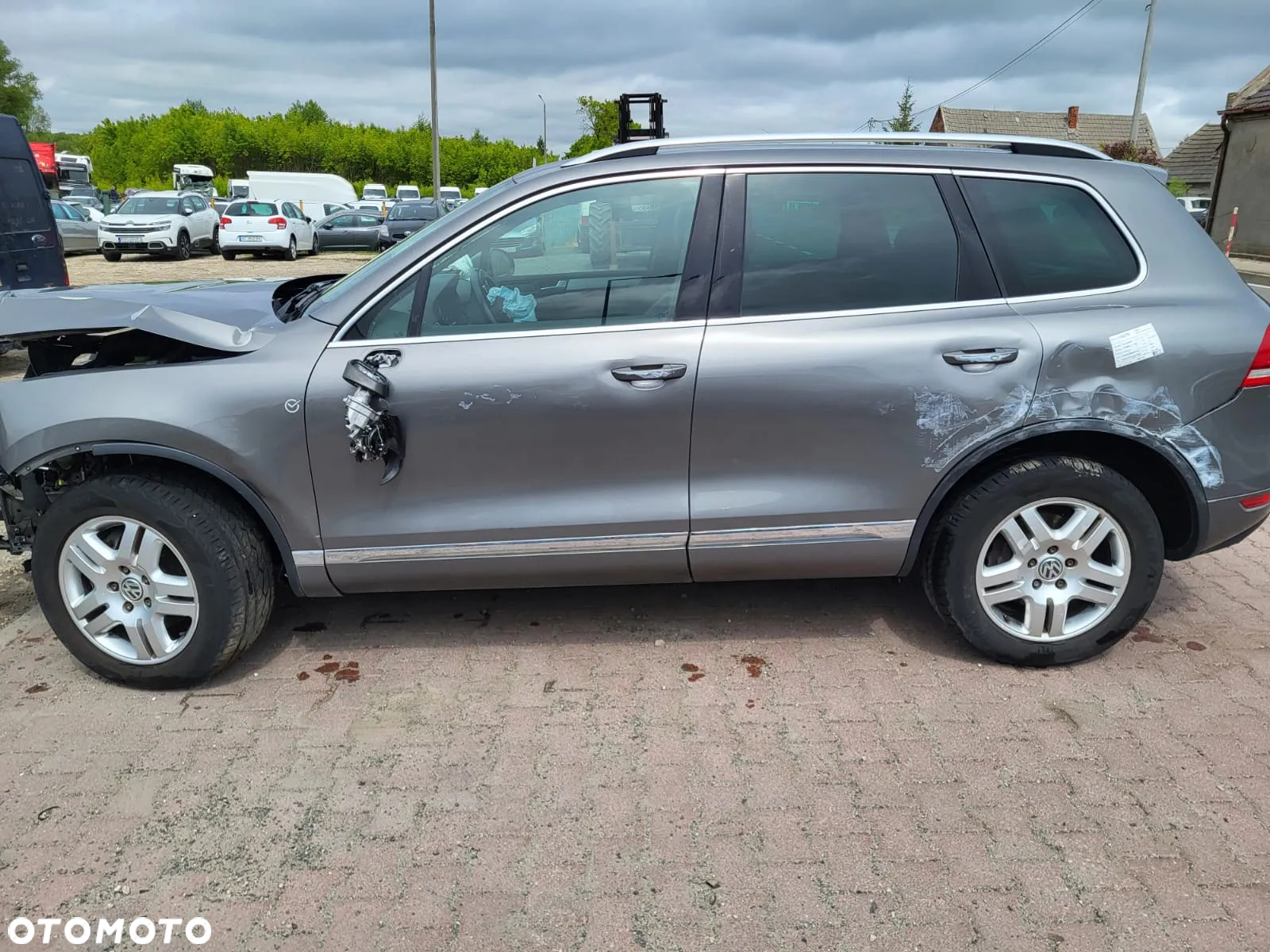 Volkswagen Touareg 3.0 V6 TDI 4XMot BMT - 11