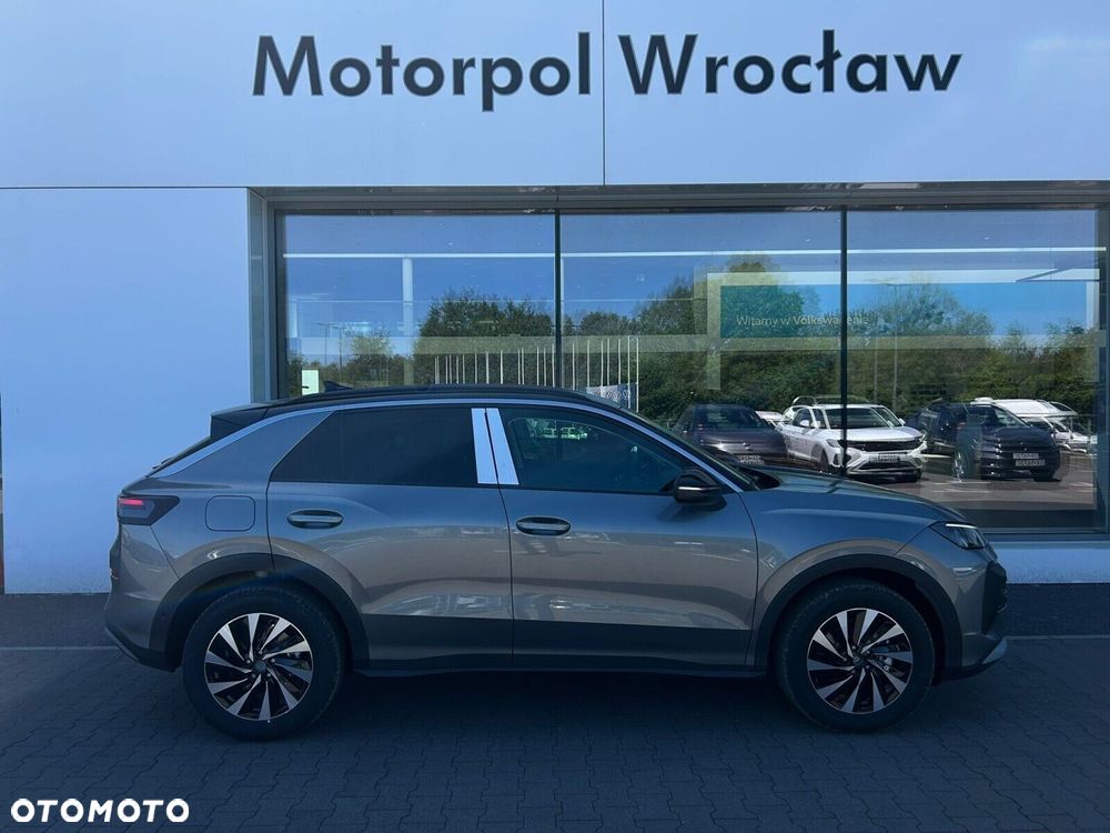 Volkswagen T-Roc - 9